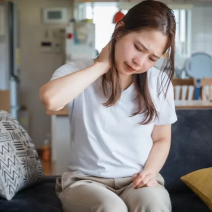 首がつらい人へ👇